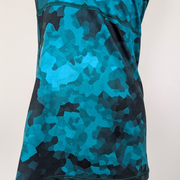 Lululemon Top Cold One Shoulder Camo Women’s Sleeveless Tight Fitted - Picture 5 of 8